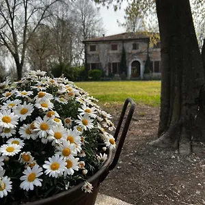 Corte San Girolamo Farma